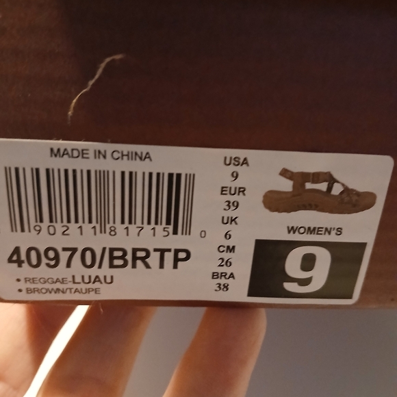 Skechers Ladies Outdoor Lifestyle Reggaes Sandals. NWT. Size 9 - Picture 2 of 11